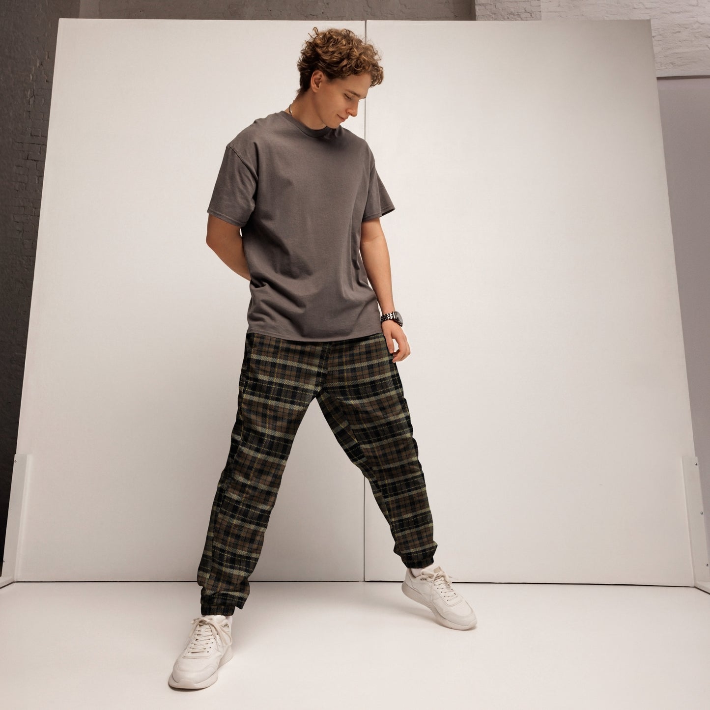 Retro Vintage Brown Plaid Men's Track Pants